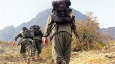 P­K­K­­d­a­n­ ­k­a­ç­a­n­ ­5­ ­t­e­r­ö­r­i­s­t­ ­H­a­b­u­r­­d­a­ ­t­e­s­l­i­m­ ­o­l­d­u­
